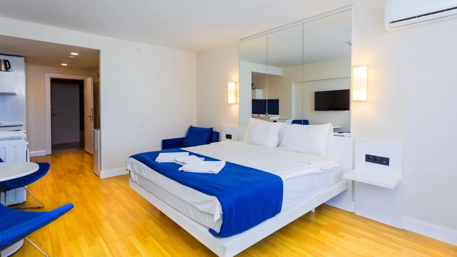***** Hotel Batumi Apartments Gruzie